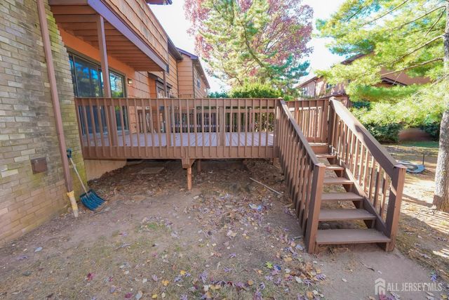 1308 Merrywood Drive, Edison, NJ 08817