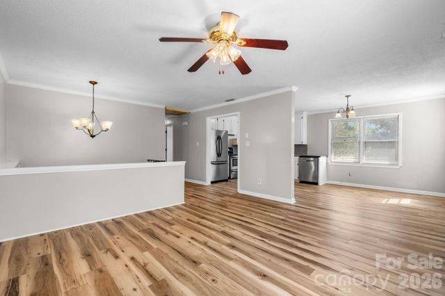 5208 W Piedmont Circle, Conover, NC 28613