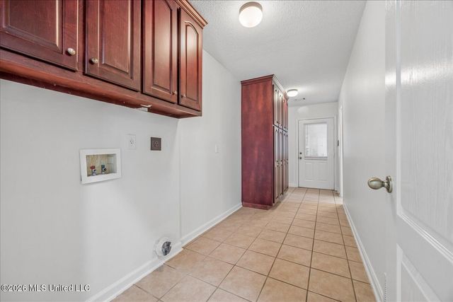7275 Busher Drive, Olive Branch, MS 38654