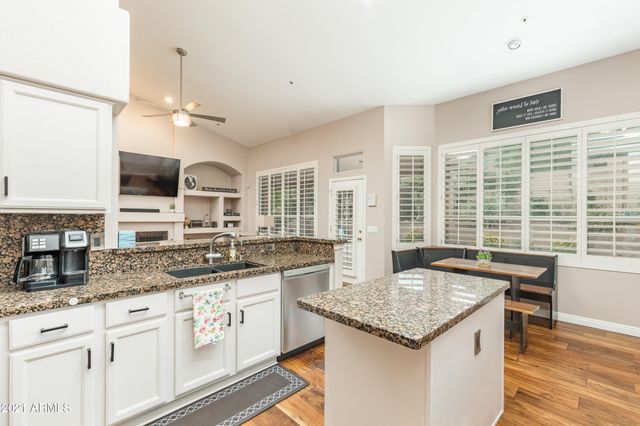 11160 E GREYTHORN Drive, Scottsdale, AZ 85262