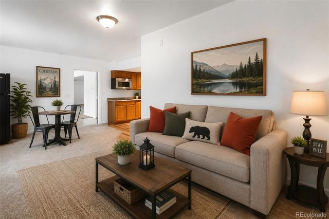 46 Kingston Circle, Florissant, CO 80816