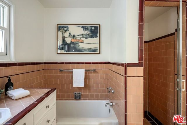 3554 Laurelvale Drive, Studio City, CA 91604