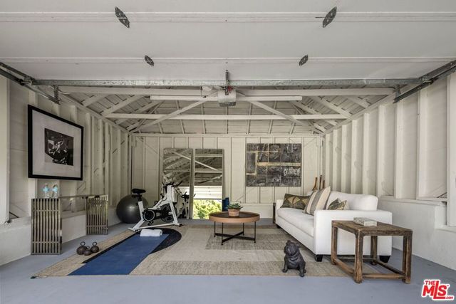 3554 Laurelvale Drive, Studio City, CA 91604