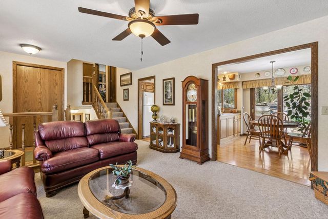 1735 Hickory Hill Drive, Eagan, MN 55122