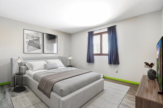 6430 Ellsworth Place, Merrillville, IN 46410