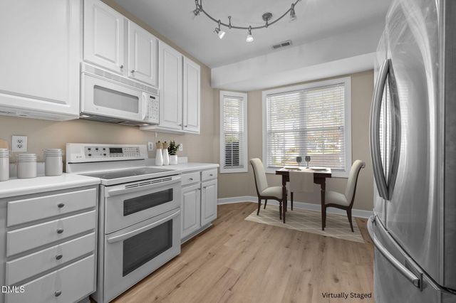 1633 Shepherds Glade Drive, Apex, NC 27523