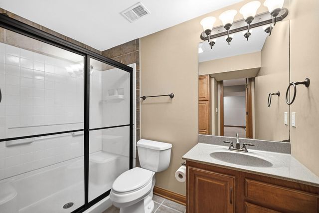 4221 Westwood Lane S, Chesterton, IN 46304