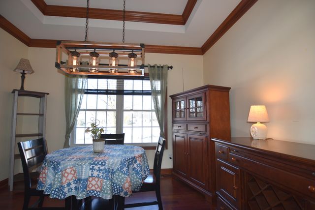 4221 Westwood Lane S, Chesterton, IN 46304