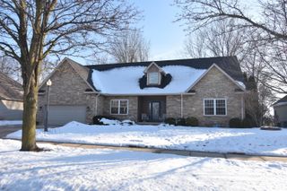 4221 Westwood Lane S, Chesterton, IN 46304