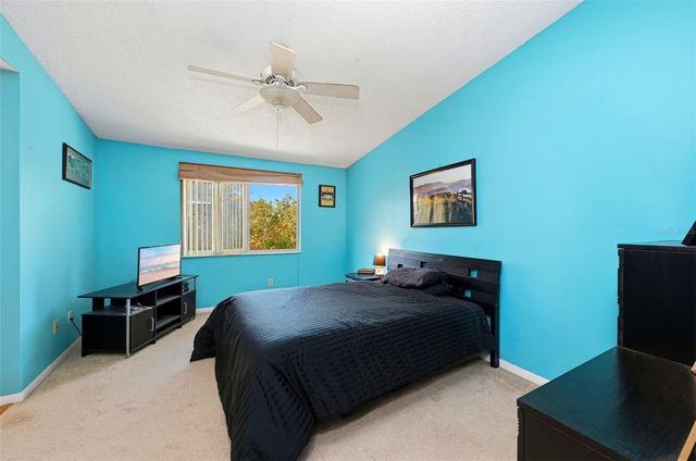 6250 PEREGRINE COURT, Orlando, FL 32819