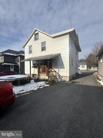 224 7TH AVE, Burnham, PA 17009