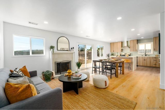 12918 Seiler Street, Poway, CA 92064