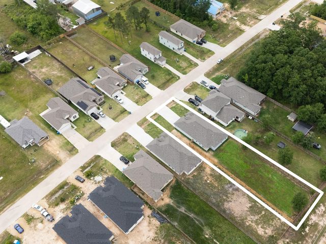 1055 Road 5203, Cleveland, TX 77327
