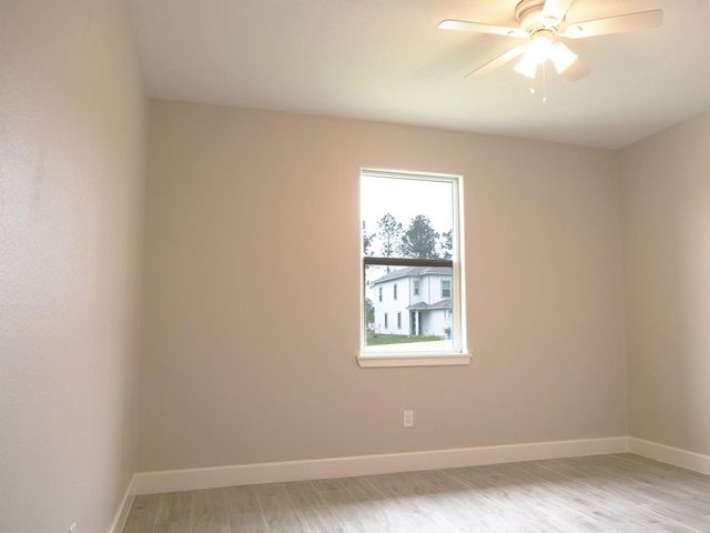 1055 Road 5203, Cleveland, TX 77327