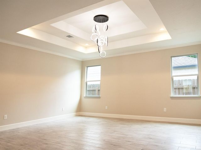 1055 Road 5203, Cleveland, TX 77327