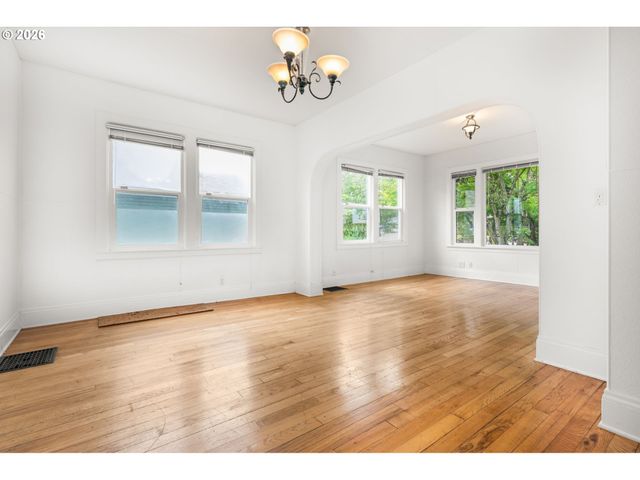 1516 Se 43RD Ave, Portland, OR 97215