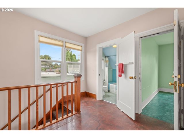 1516 Se 43RD Ave, Portland, OR 97215