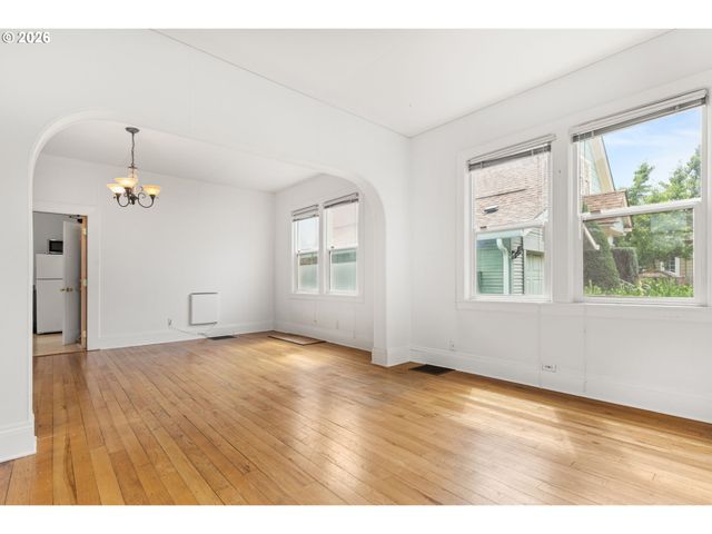 1516 Se 43RD Ave, Portland, OR 97215
