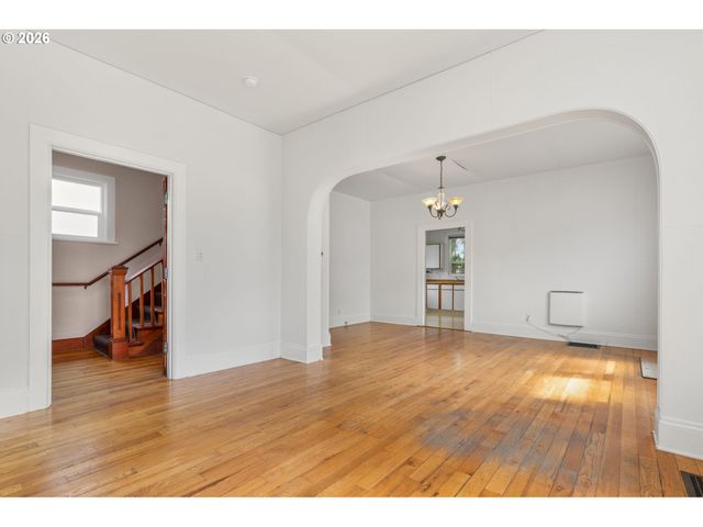 1516 Se 43RD Ave, Portland, OR 97215