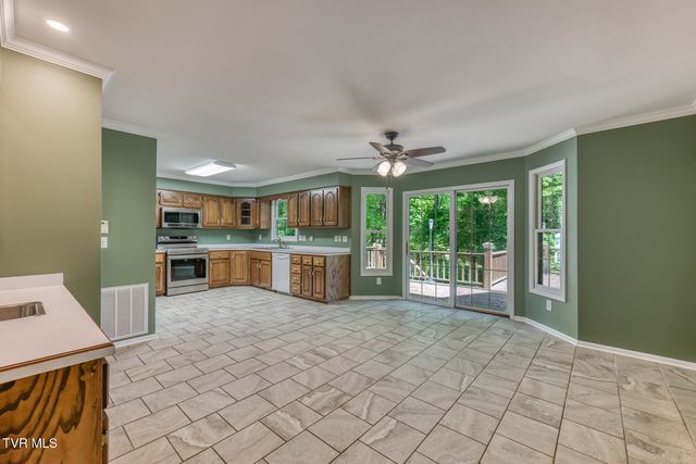 120 Hillview Court, Gray, TN 37615