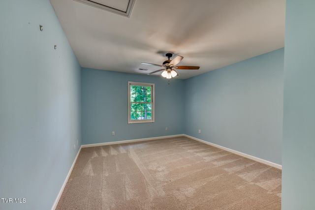 120 Hillview Court, Gray, TN 37615