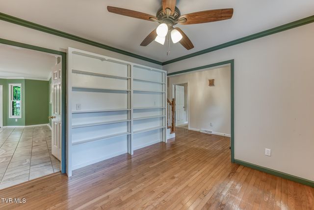 120 Hillview Court, Gray, TN 37615