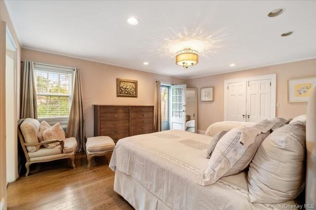 421 Broadway, Lawrence, NY 11559