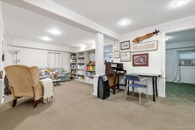 421 Broadway, Lawrence, NY 11559