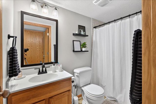 11281 16th Street NE, Saint Michael, MN 55376