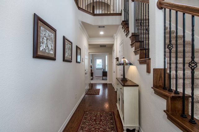 10602 Enclave Shadows Court, Houston, TX 77043
