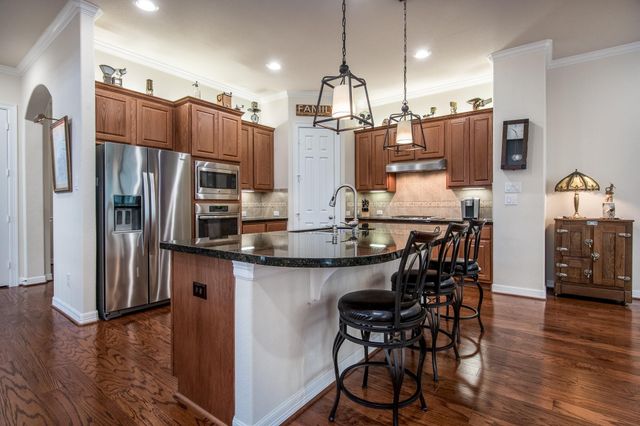 10602 Enclave Shadows Court, Houston, TX 77043