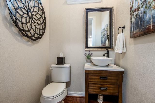 10602 Enclave Shadows Court, Houston, TX 77043