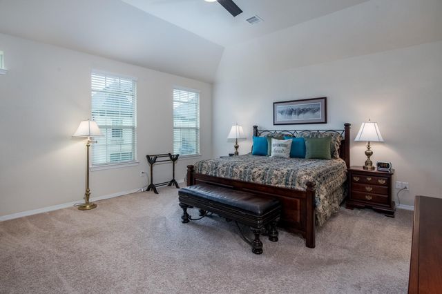 10602 Enclave Shadows Court, Houston, TX 77043