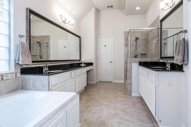 10602 Enclave Shadows Court, Houston, TX 77043