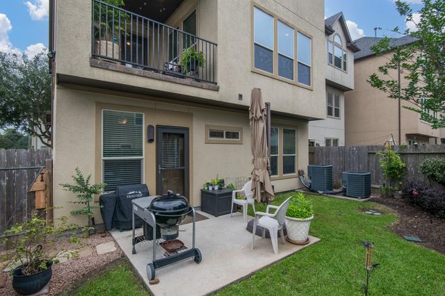 10602 Enclave Shadows Court, Houston, TX 77043
