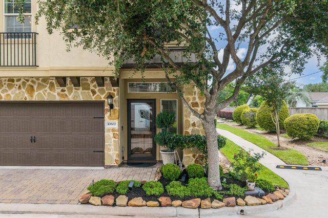 10602 Enclave Shadows Court, Houston, TX 77043