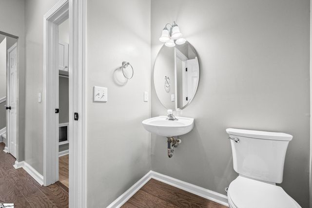 24 N Orchard Farms Avenue, Simpsonville, SC 29681