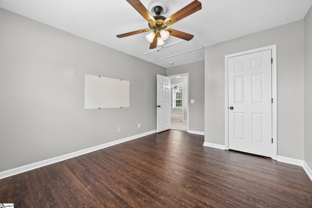 24 N Orchard Farms Avenue, Simpsonville, SC 29681