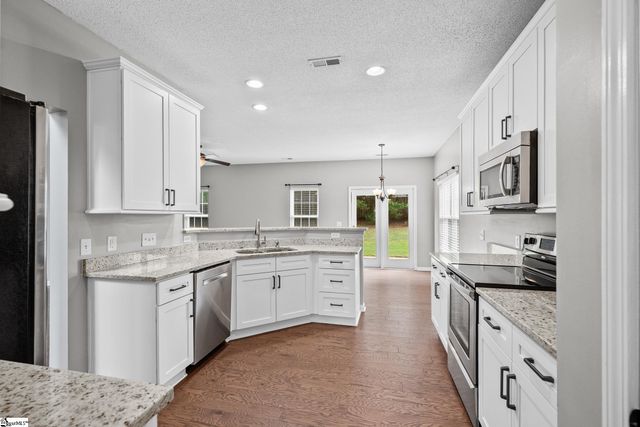 24 N Orchard Farms Avenue, Simpsonville, SC 29681
