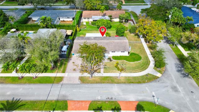 8955 SW 85th Ter, Miami, FL 33173