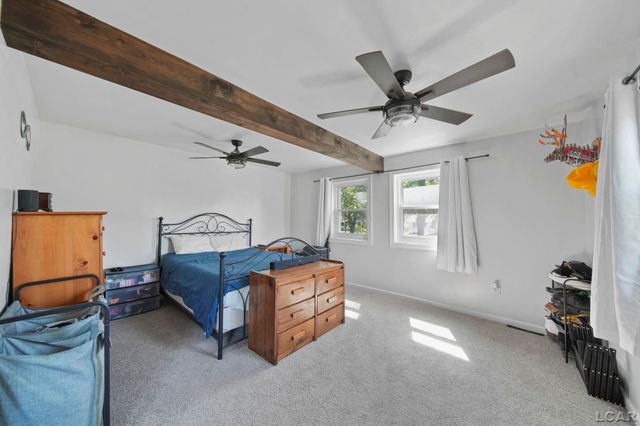 1704 E Carleton Road, Adrian, MI 49221