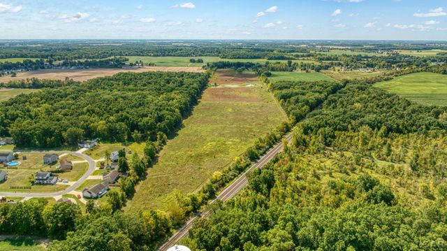 1704 E Carleton Road, Adrian, MI 49221