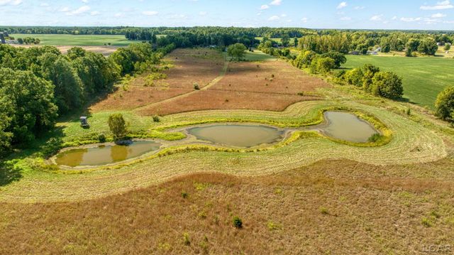 1704 E Carleton Road, Adrian, MI 49221