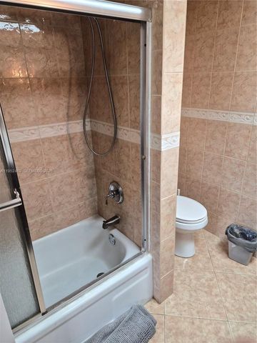 1101 NW 58th Ter 202, Sunrise, FL 33313
