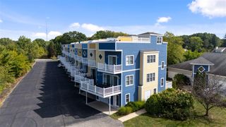 25 Diamond Point Lane, New Buffalo, MI 49117