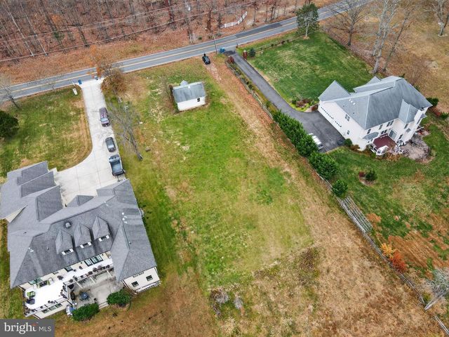 5955 COLCHESTER RD, Fairfax, VA 22030