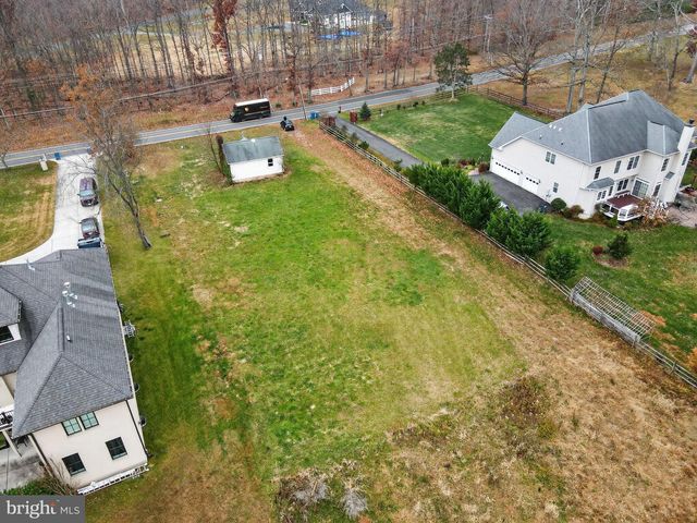 5955 COLCHESTER RD, Fairfax, VA 22030