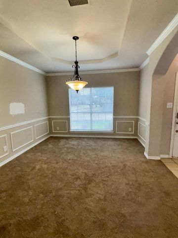 5221 Begonia Court, Fort Worth, TX 76244