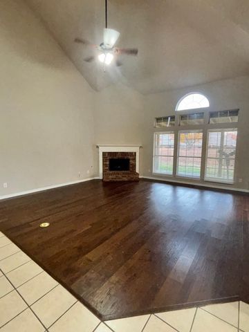 5221 Begonia Court, Fort Worth, TX 76244