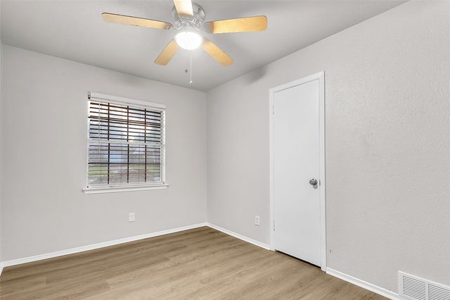 6470 Tumbling Creek Trail, Dallas, TX 75241